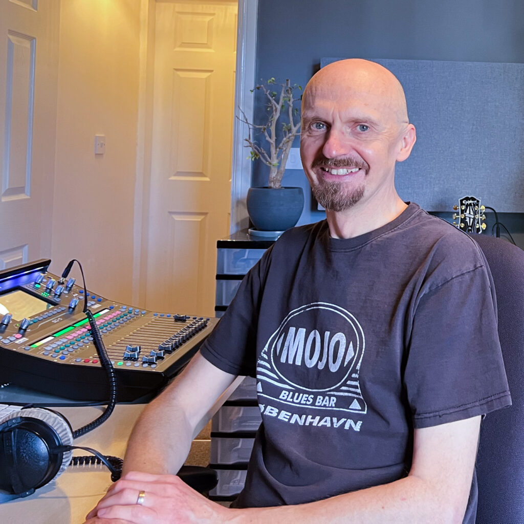 Photograph of Jamie Rhodes-Simpson – owner, music producer, and recording, mixing & mastering engineer at Capybara Sound.